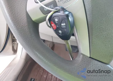 2011 Toyota Camry Le from USA, damaged, VIN 4T1BF3EK4BU138005